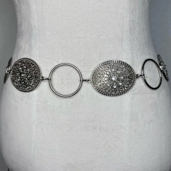 Pottery Barn Bar Lingo Cocktail Themed Appetizer Plates Set of Four 8”D - Picture 3 of 3